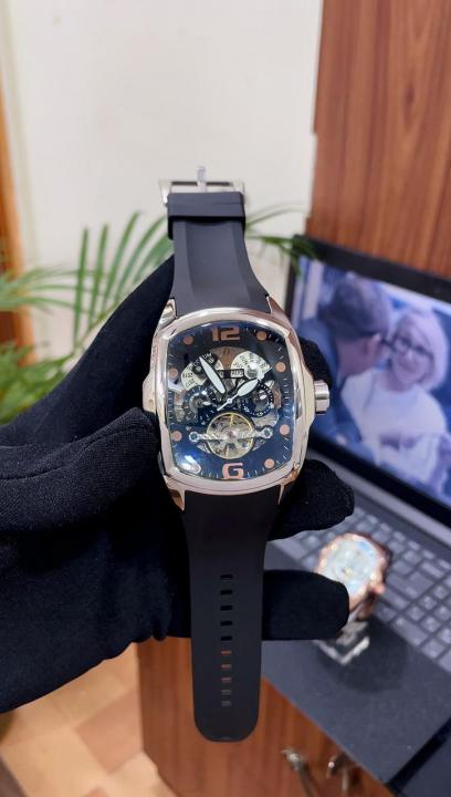 Co.rum Cup Challenge Calendar Automatic Silver