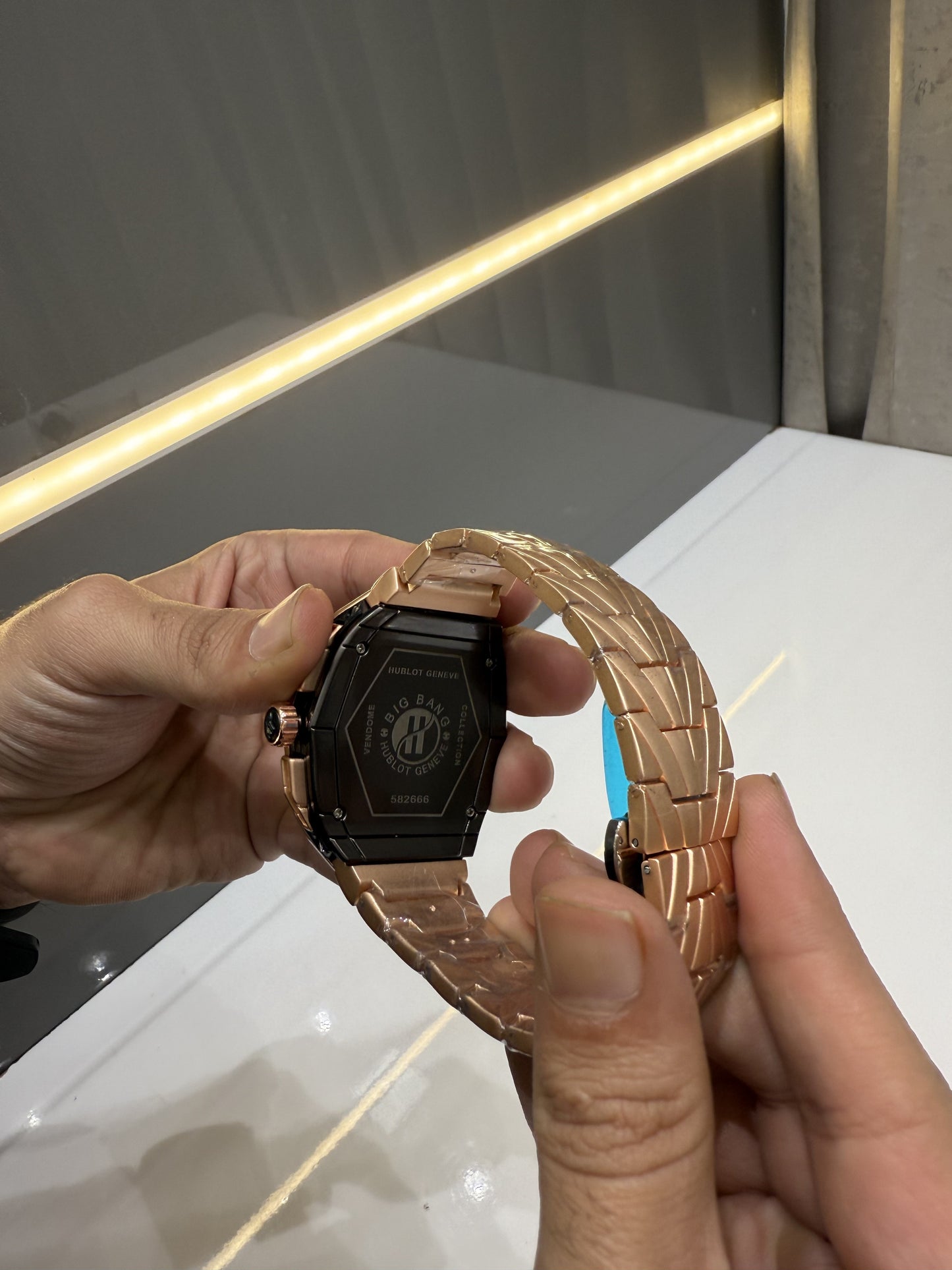 HUBLOT BING BANG GOLD
