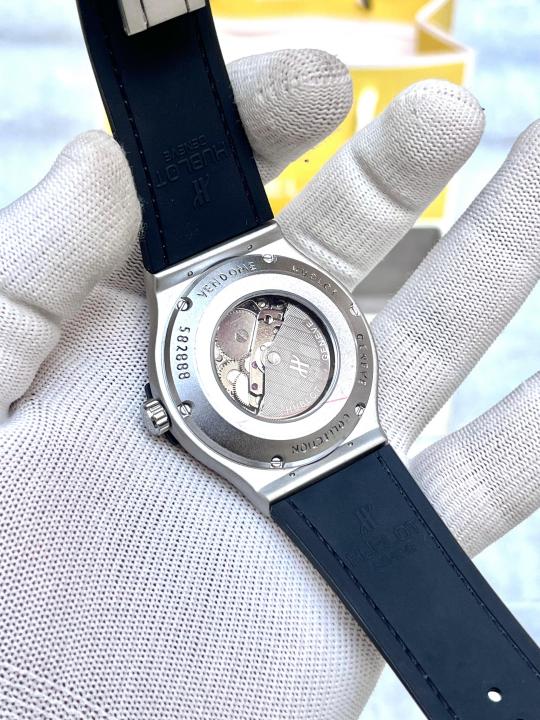 Hu.blot Grey skeleton auto