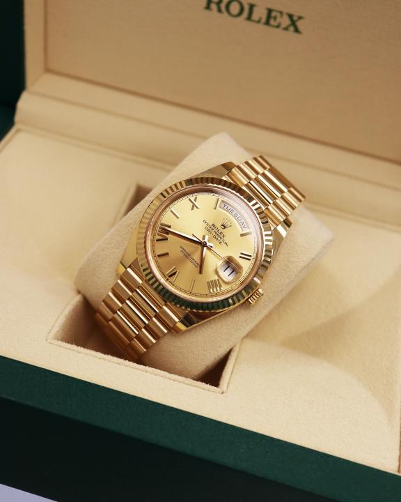 Role_x oyster Perpetual Day Date 40 Battery Gold-Gold