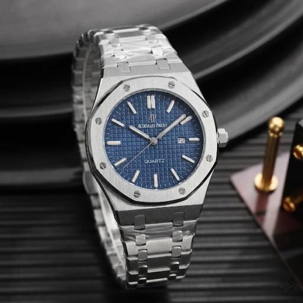 Aude.mars Piguet Royal Oak Quartz