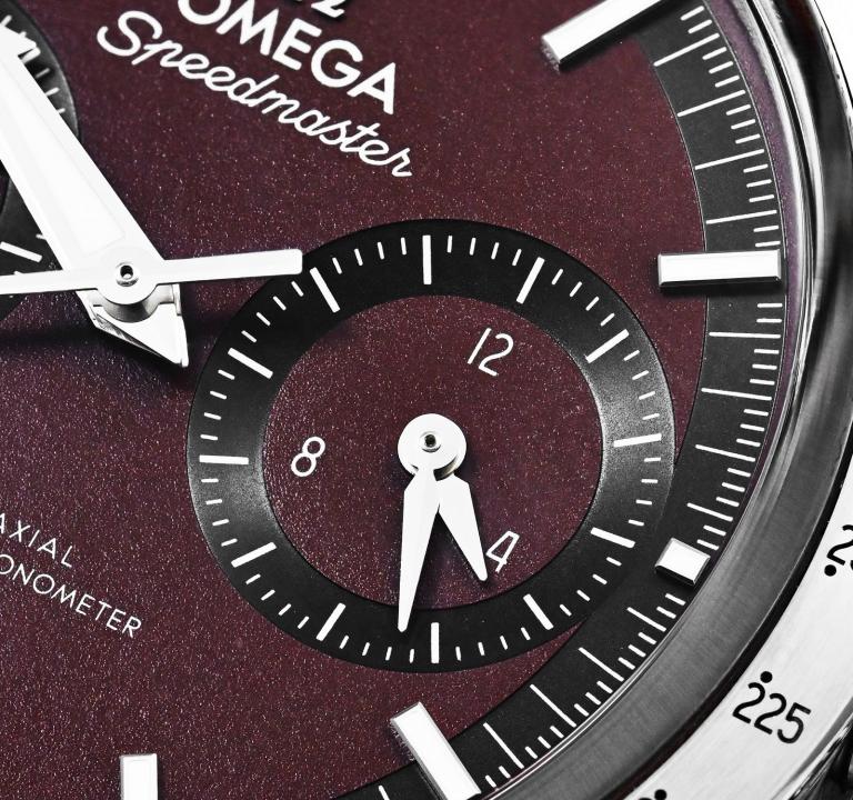 Omeg_a Speedmaster CO-AXIAL MASTER CHRONOMETER