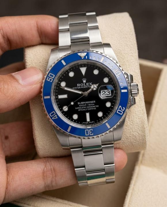 Role_x Oyster Perpetual Submarine Blue Bazel