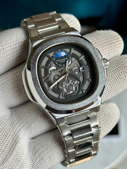 Pate_k Philippe Skeleton Quartz