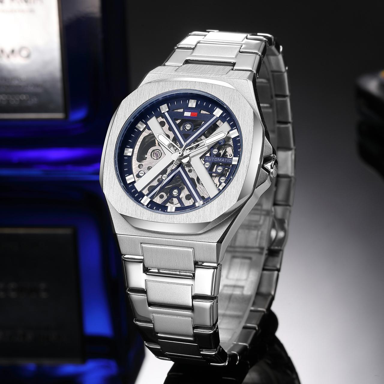 Tom.my Hilfiger Skeleton "Automatic"