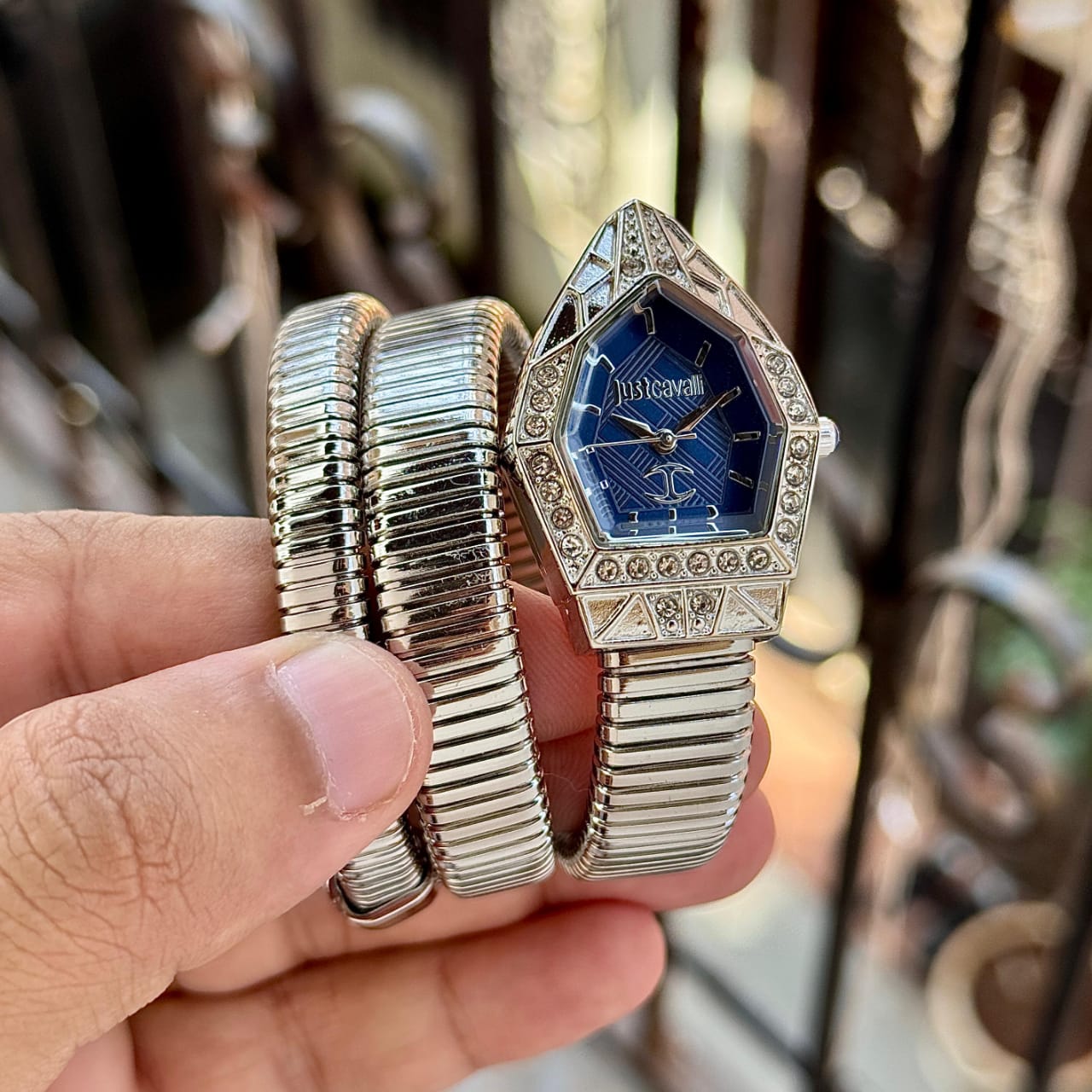 Bvl.gari Cavalli Snake for her