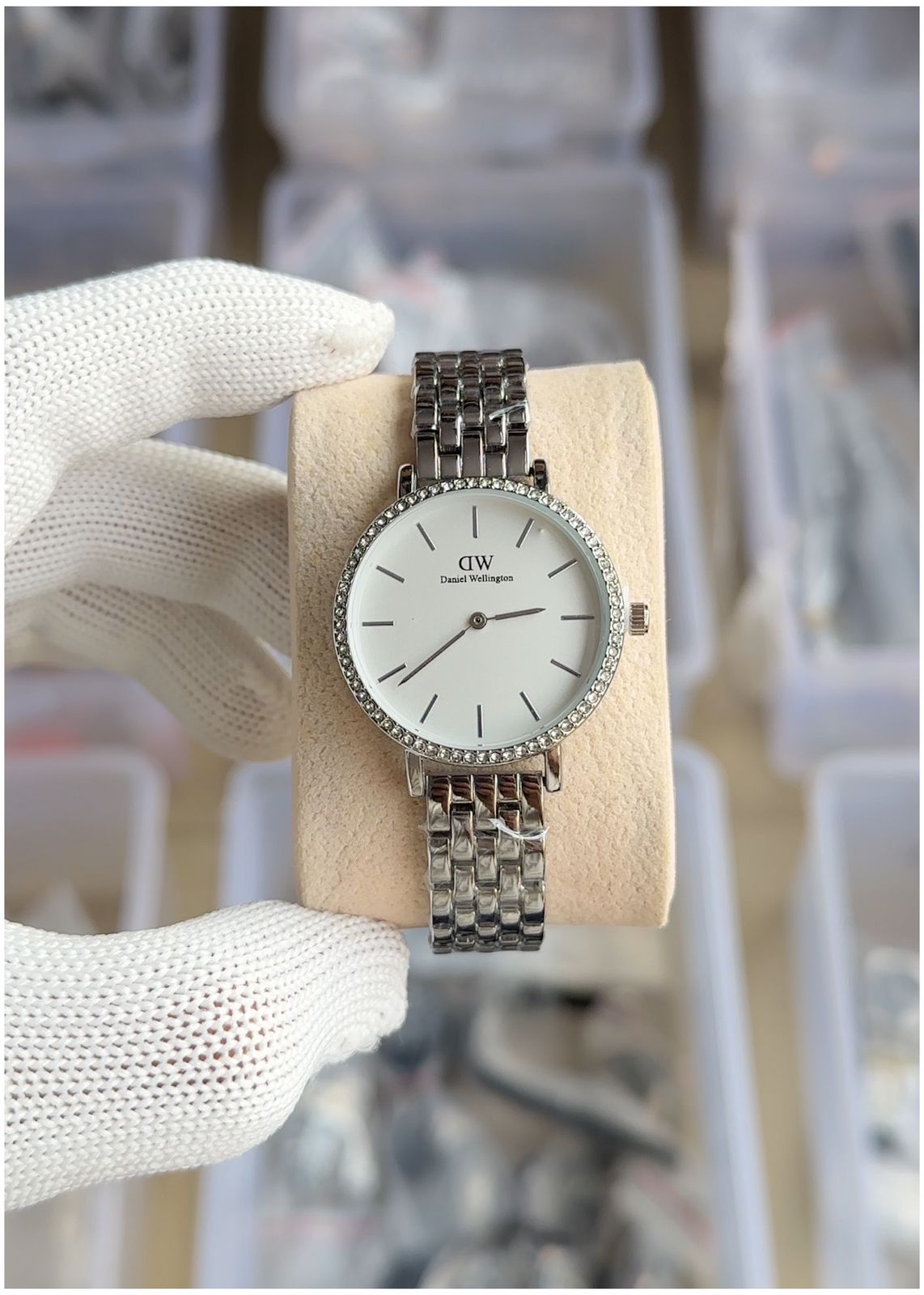 New Daniel Wellington Petite