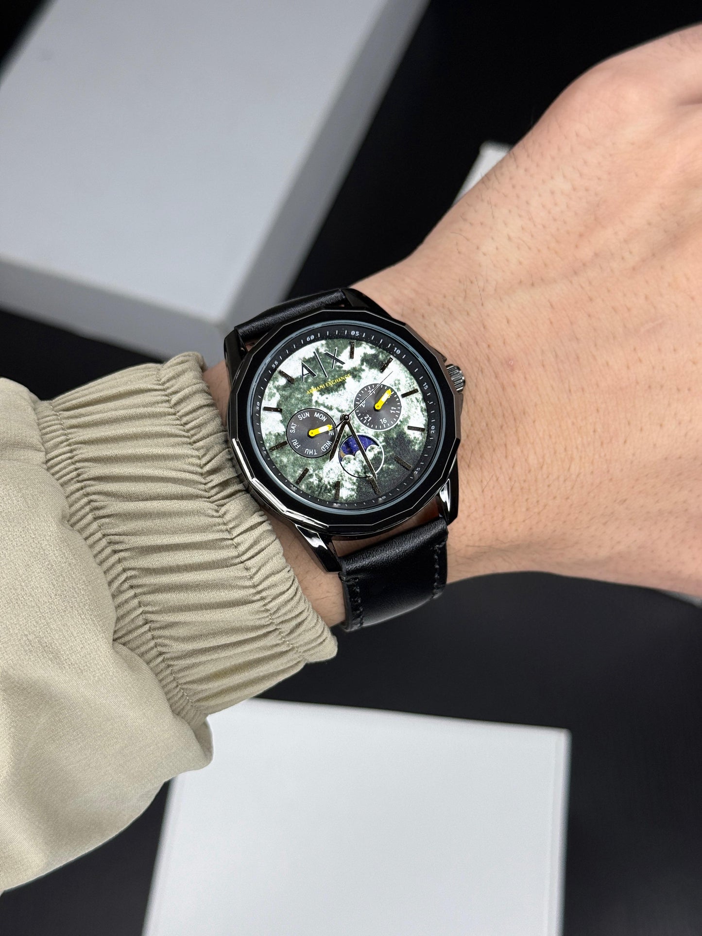 AR.MANI EXCHANGE MEN'S MOONPHASE MULTIFUNCTION
