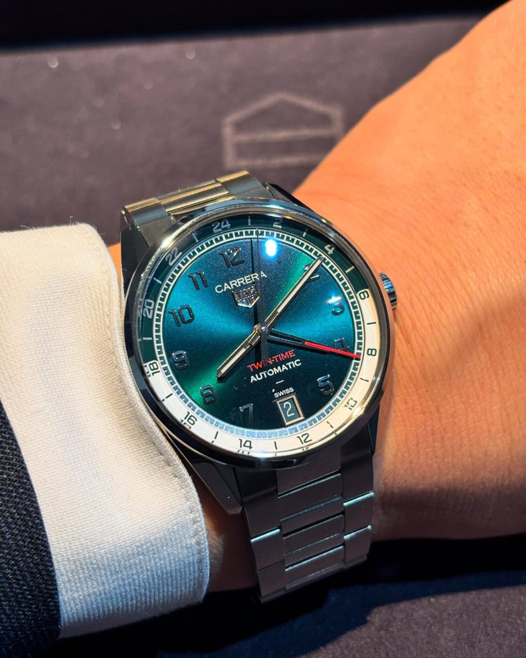 NewTag Heuer Carrera Date Twin - Time