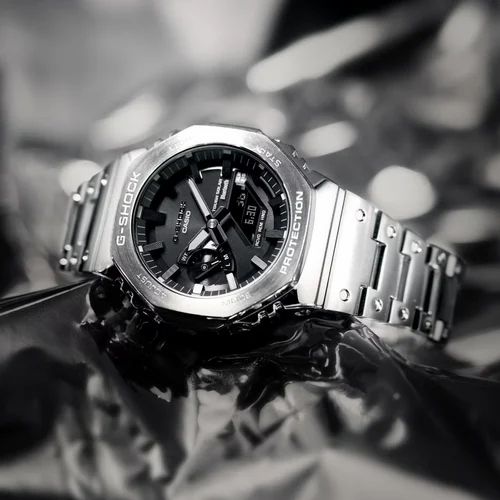 New Casio G shock
gm2100