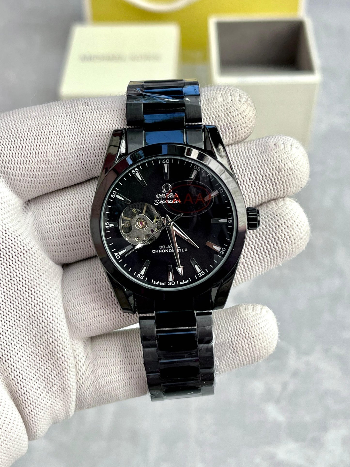 Om.ega Seamaster Open Heart