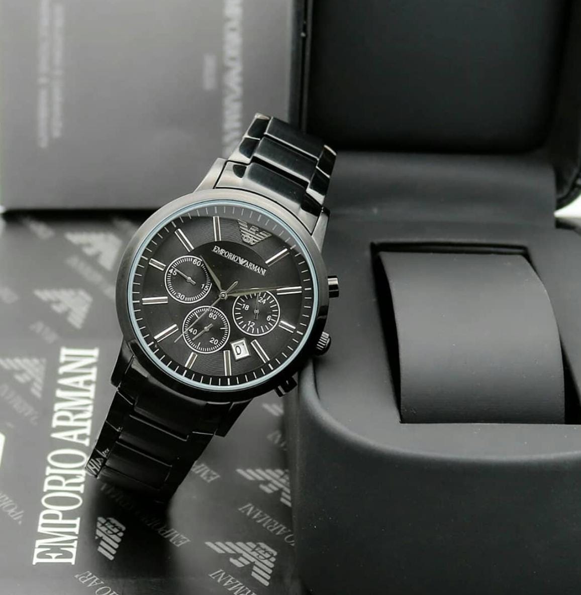Em.porio Armani Classic Black