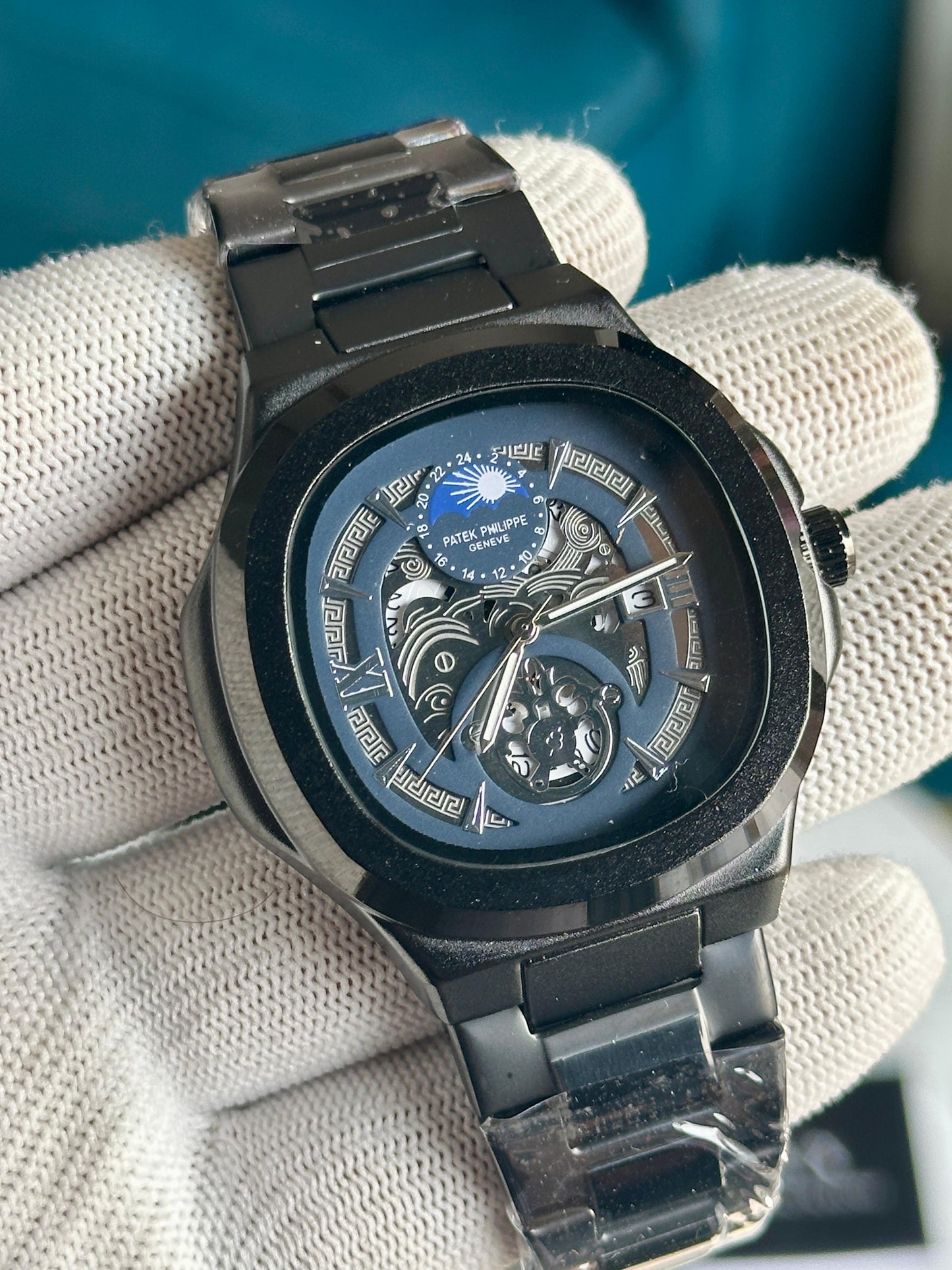 Pa.tek Philippe Skeleton