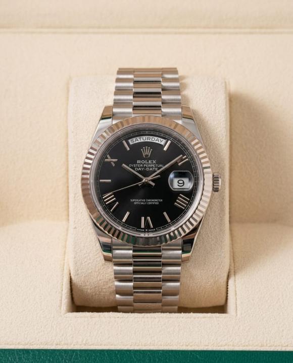 Role_x Oyster Perpetual Day Date 40 Battery Silver-Black