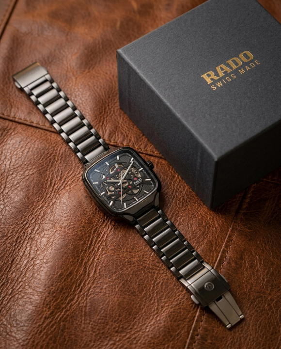 Radd_o True Square Automatic Open Heart Full Black & dimond