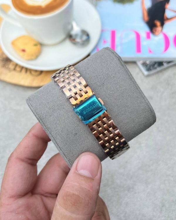 Fossii_l Delphi Automatic full Pink