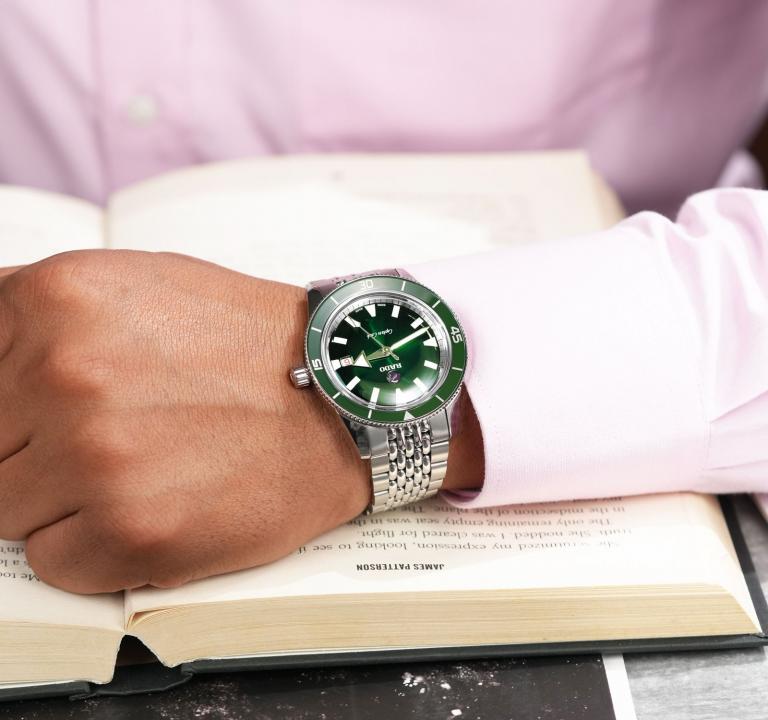Rad_o Captain Cook Japan-Automatic