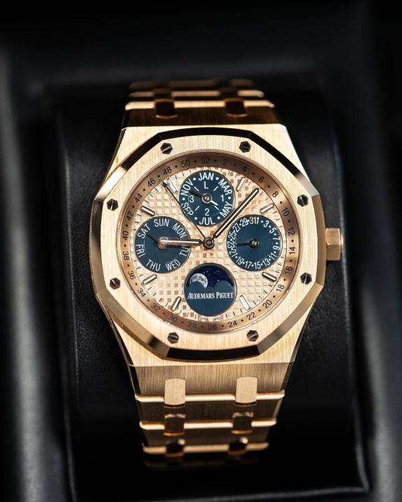 Aude.mars Piguer Royal Oak Calendar Automatic copper Blue