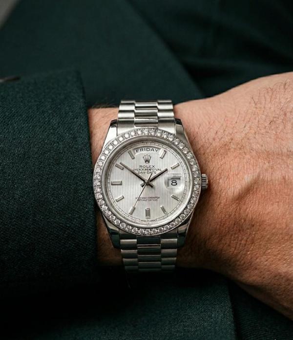 Role_x Oyster Perpetual Day Date 40 Battery