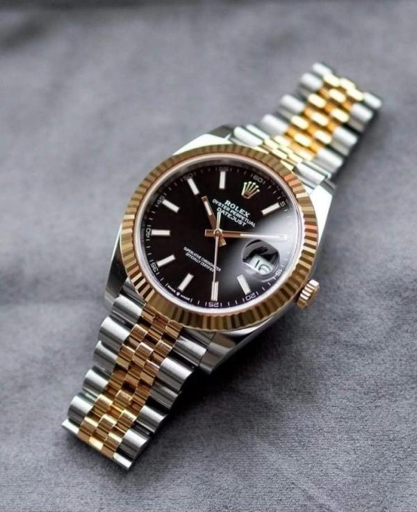 Role_x Oyster Perpetual Date Just 2Ton-Gold-Black
