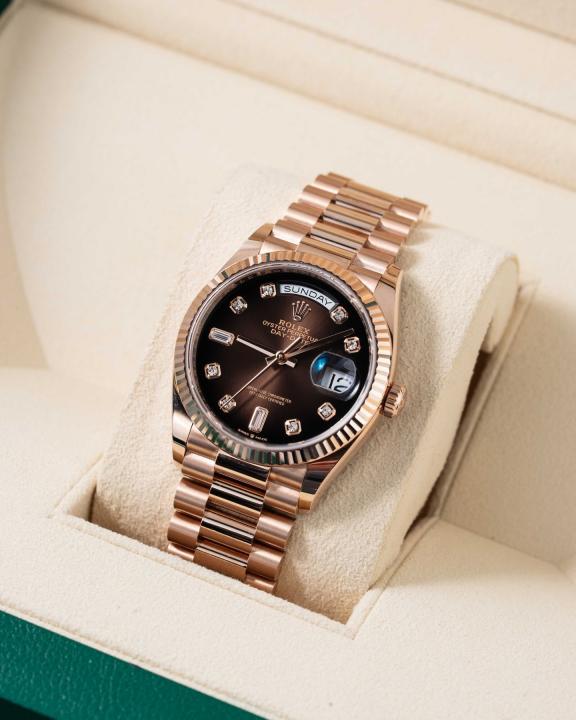 Role_x Oyster Perpetual Day Date Diamond Cooper-Brown 40 Battery