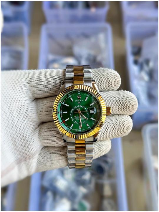 Role_x Oyster Perpetual Sky Dweller - J239