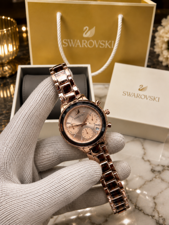 swarovskki Chronograp matrix Lady