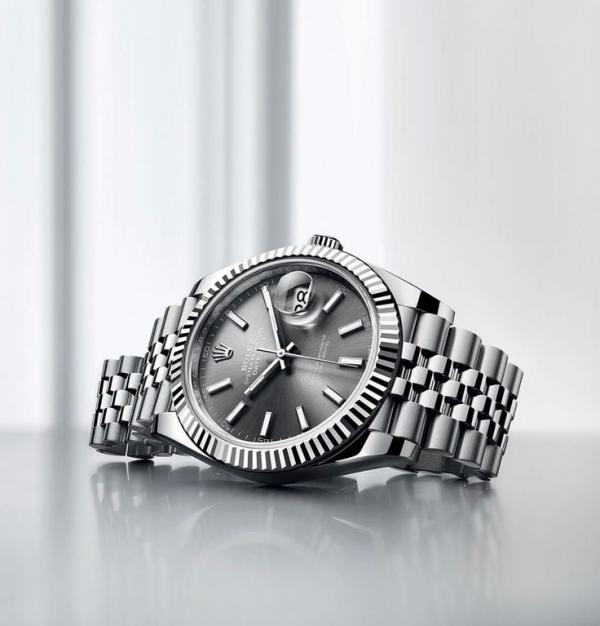 Role_x Oyster Perpetual Date Just Silver-Grey