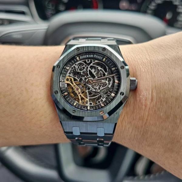 Audemars piguee_tRoyal Oak Skeleton Automatic Blacke
