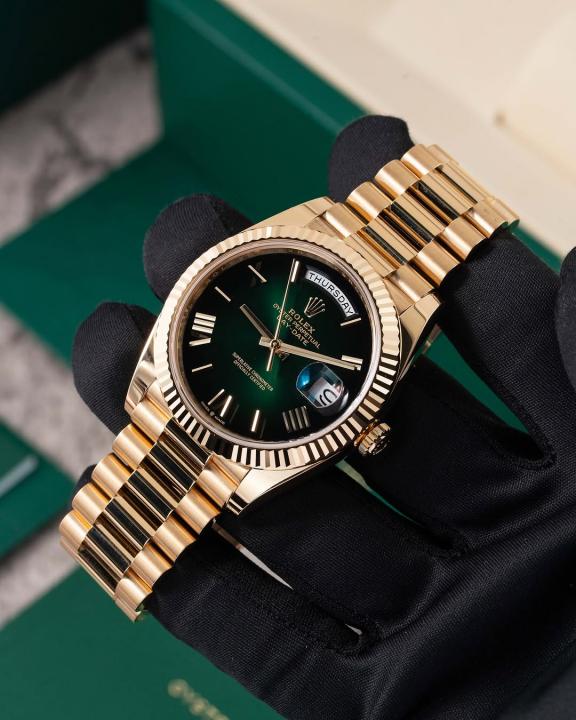 Role_x Oyster Perpetual Day Date Automatic Gold-Green