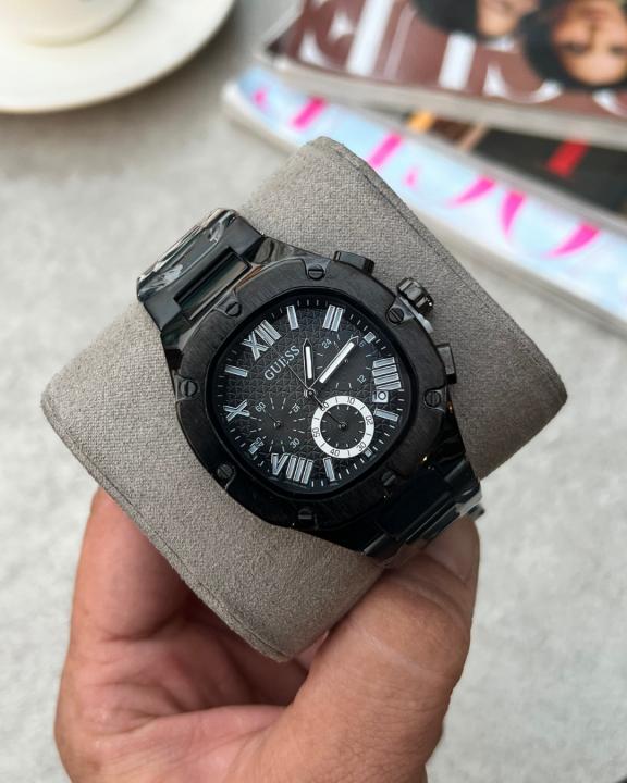 Gu.ess Square Chronograph Black-White