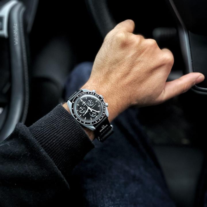 Omeg_a Speedmaster x S watch