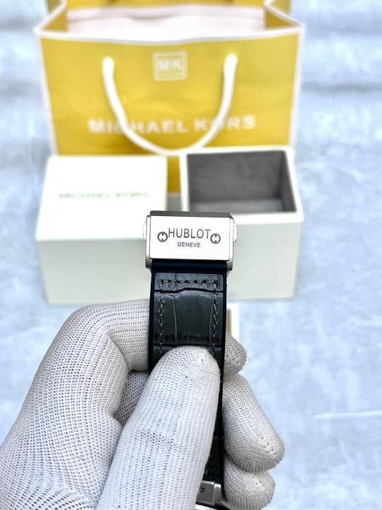Hu.blot Grey skeleton auto