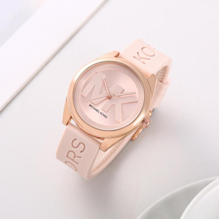 Mic.hael_Kors Janelle