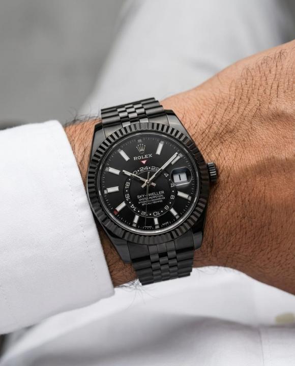 Rolee_x Oyster Perpetual Sky Dweller Black