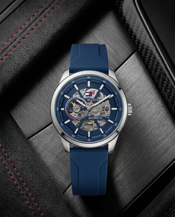 Tom.my_hilfiger Automatic Silicon Black-Silver-Blue