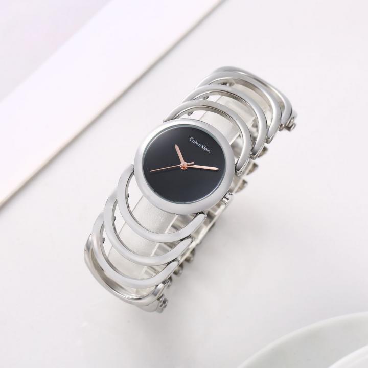 Calv.in keli_Bangle