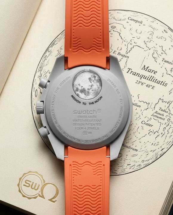 Omeg_a Moon Watch Limited Edition Blue