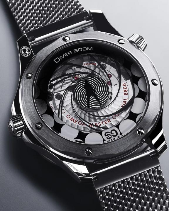 Omegg_a Seamaster Diver 300 Automatic