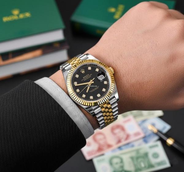 Role_x Oyster Perpetual Date Just Diamond 2Ton-Gold-Black