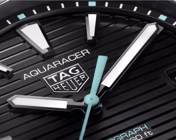 TAG Heue_r Aquaracer Professional 200 Date Automatic Taitanum mate