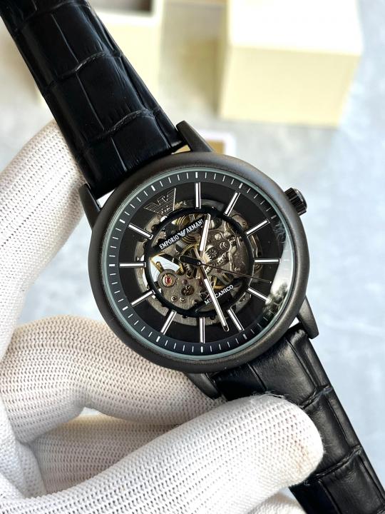 Emporio Arman_i Auto