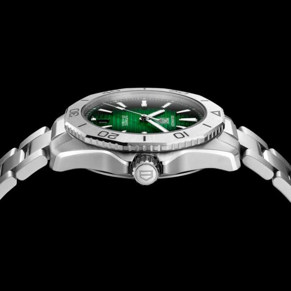 TAG Heue_r Aquaracer Professional 200 Date Automatic