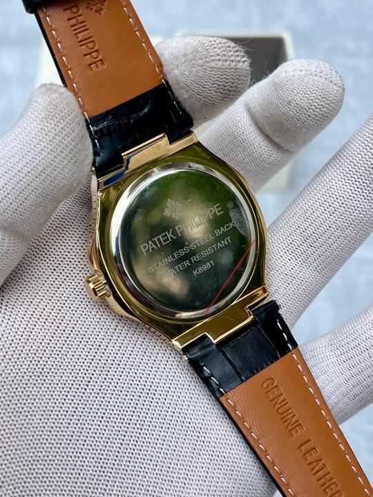 Patek Philipp_e Nautilus