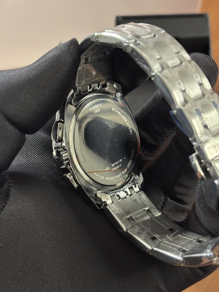 Tissoo_t 1853 Couturier Silver Black dial