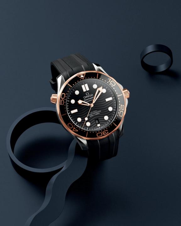Omeg_a Seamaster Diver 300M Automatic Black-Copper-Black