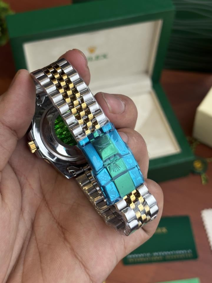 Rolee_x Oyster Perpetual Gmt Master zombie