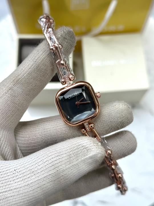 Channel Square Lady