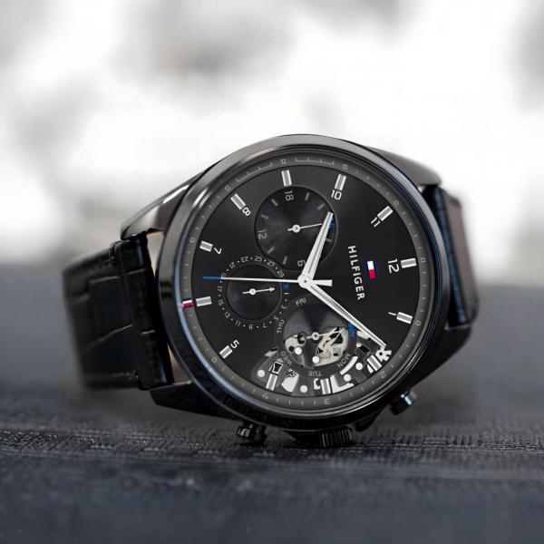Tommy_Hilfiger Baker
