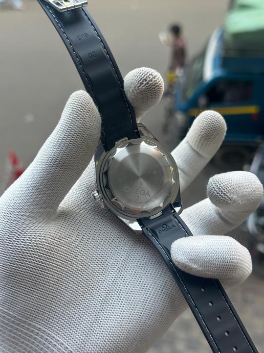 Omeg_a Seamaster